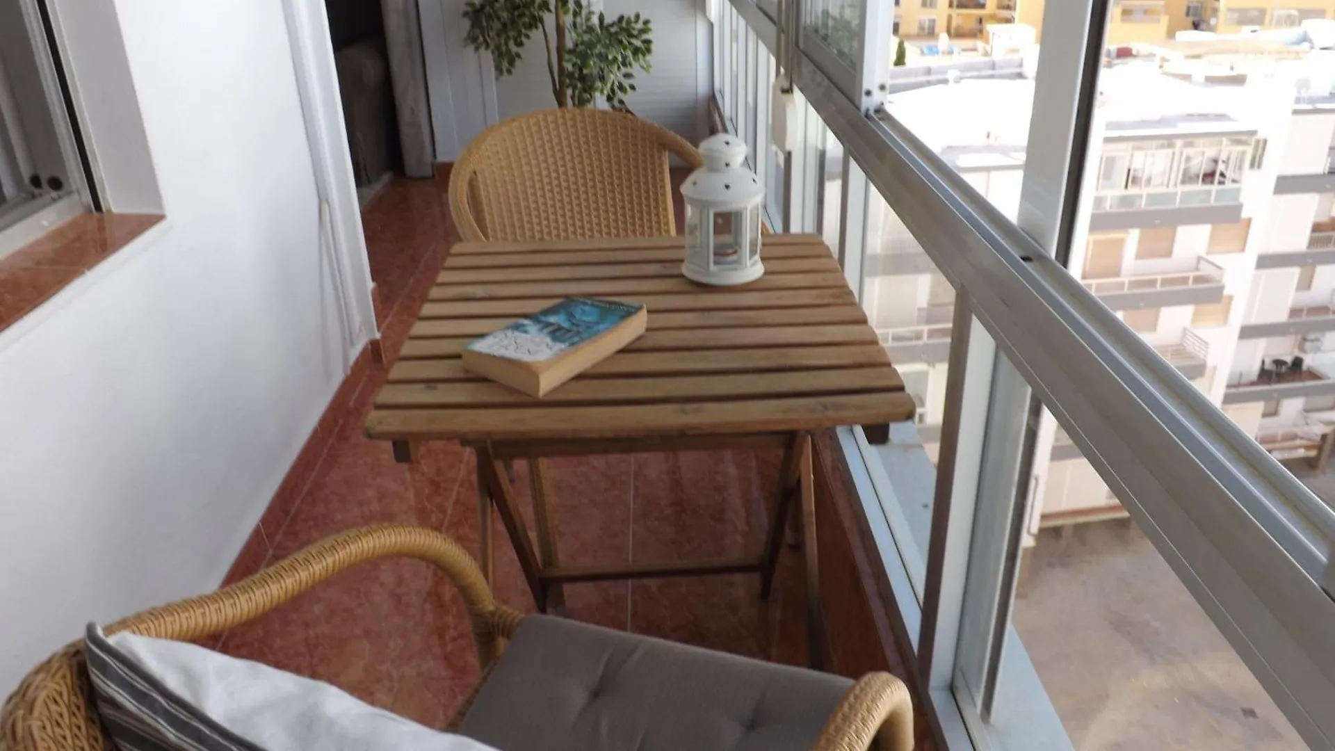 Apartamento Beachfaro Junto A La Playa Torre Del Mar Spain